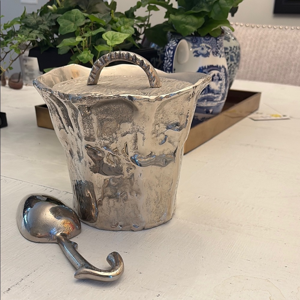 Silver Ice Bucket with Lid and Scoop